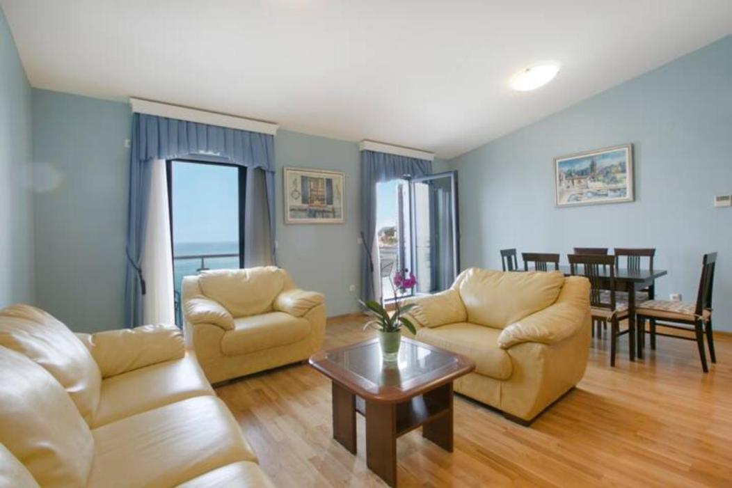 Plava Vila Beach Apartments Sveti Stefan Exterior photo